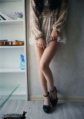 抽搐电击罚女仆夹震蛋器憋尿虐乳